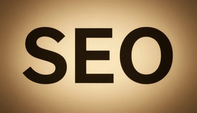 SEO优化选型中两种做法的取舍与实际应用